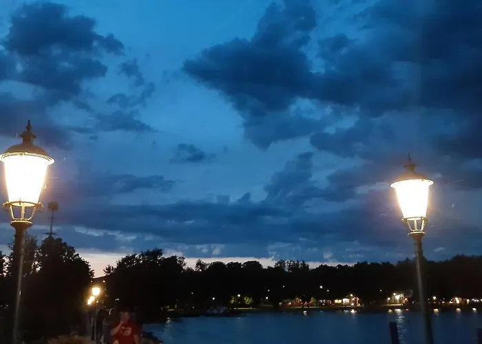 Szalakota Haz 度假居 Balatongyörök